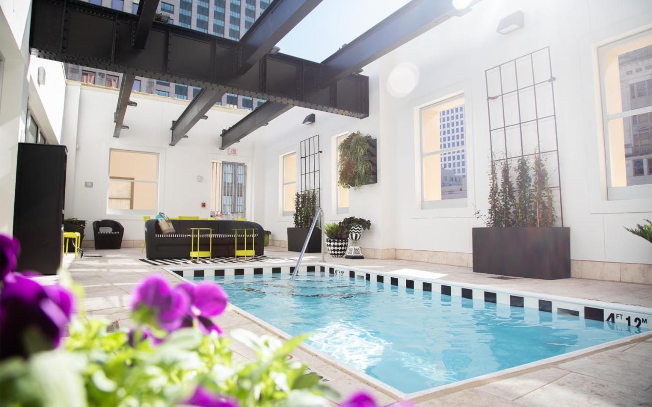 Holiday Inn Club Vacations New Orleans Resort Exterior photo